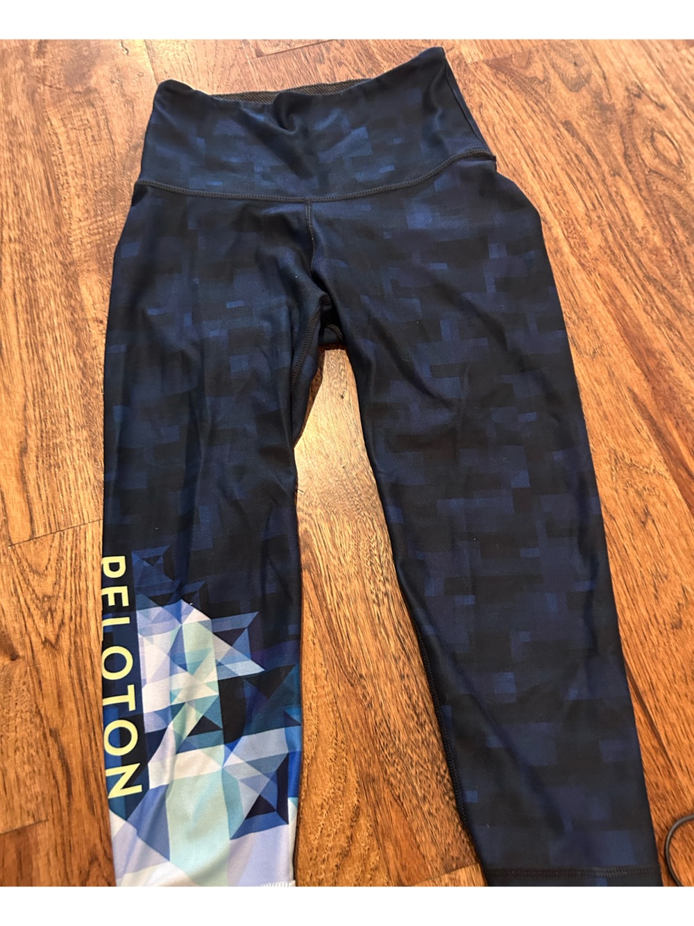 Peloton Women's Reversible Capri Leggings